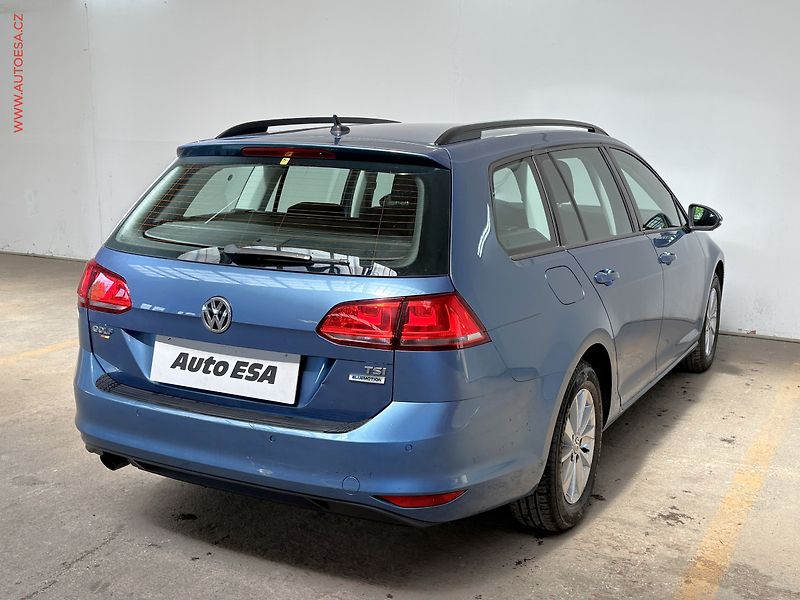 Volkswagen Golf (2016) 1.2 TSi, Comfortline, bixen - fotka 4 z 19