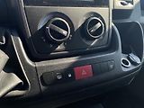 Peugeot Boxer (2020) 2.2 BlueHDi 140 MAN6 SKLÁPĚČ - náhled 20