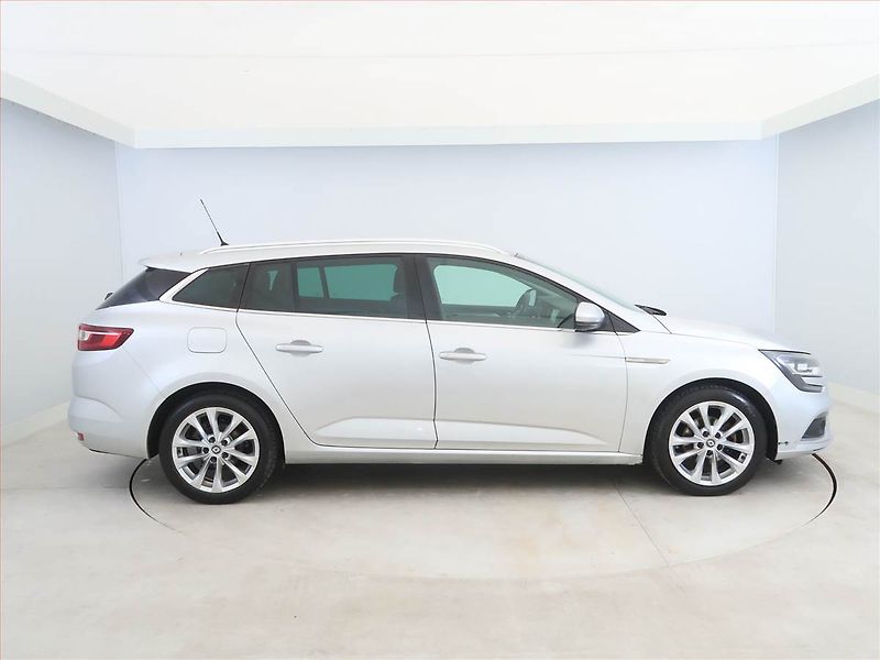 Renault Mégane (2017) Intens 1.5 dCi, ČR,1.maj - fotka 6 z 12