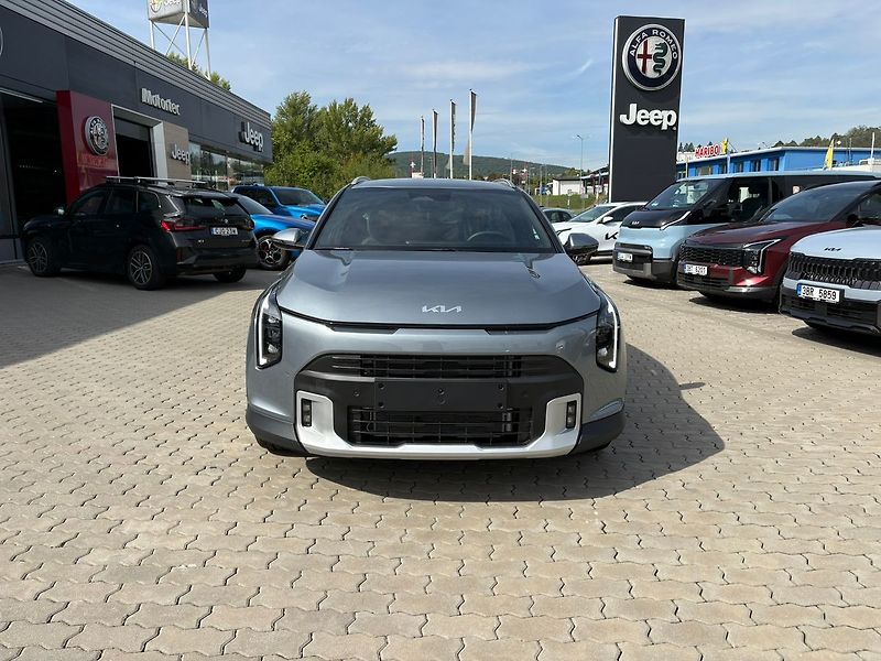 Kia Ceed (2026) 1,6 T-GDi GPF 7DCT TOP 110 KW - fotka 2 z 13
