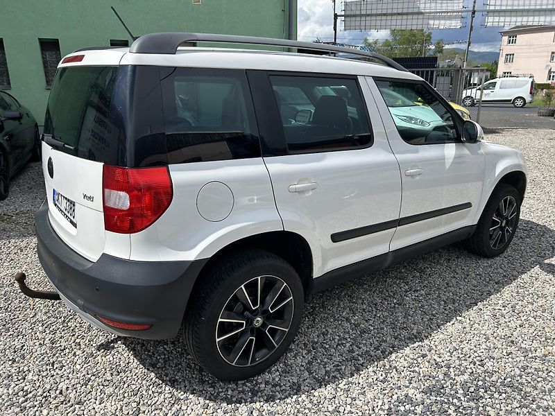 Škoda Yeti (2011) 2.0 TDi 103 KW DSG 4x4 - fotka 6 z 34