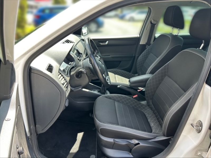 Škoda Fabia 1,0 TSI 70 Ambition - fotka 7 z 11
