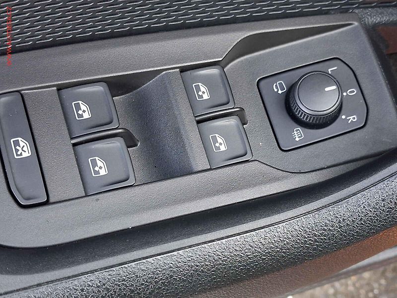 Škoda Octavia (2023) 1.5 TSi e-TEC, 1.maj,ČR - fotka 11 z 18