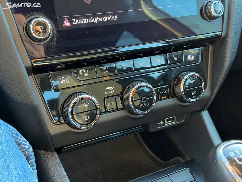 Škoda Octavia (2019) 1.6 tdi 85 kw / STYLE /rozvody - fotka 19 z 19