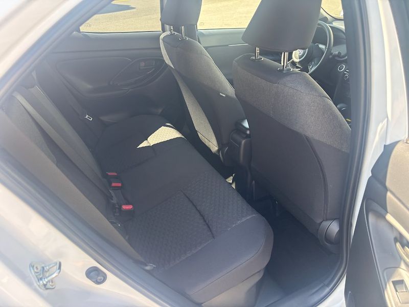 Toyota Yaris Cross 4x4 hybrid automat - fotka 12 z 19