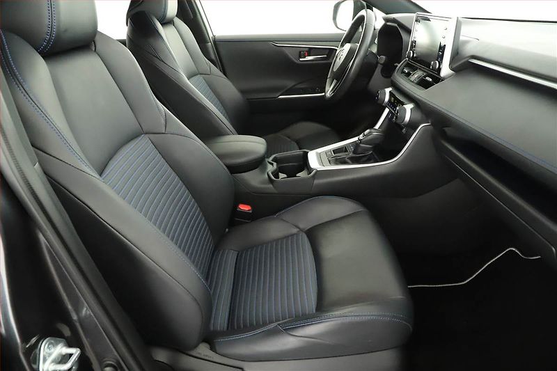 Toyota RAV4 (2020) 2.5 Hybrid - fotka 7 z 20
