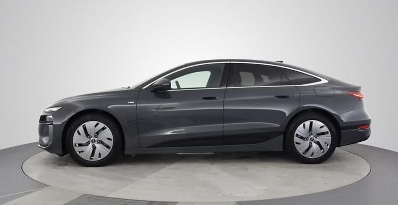 Audi A6 e-tron Sportback Kamera Tažné - fotka 6 z 12