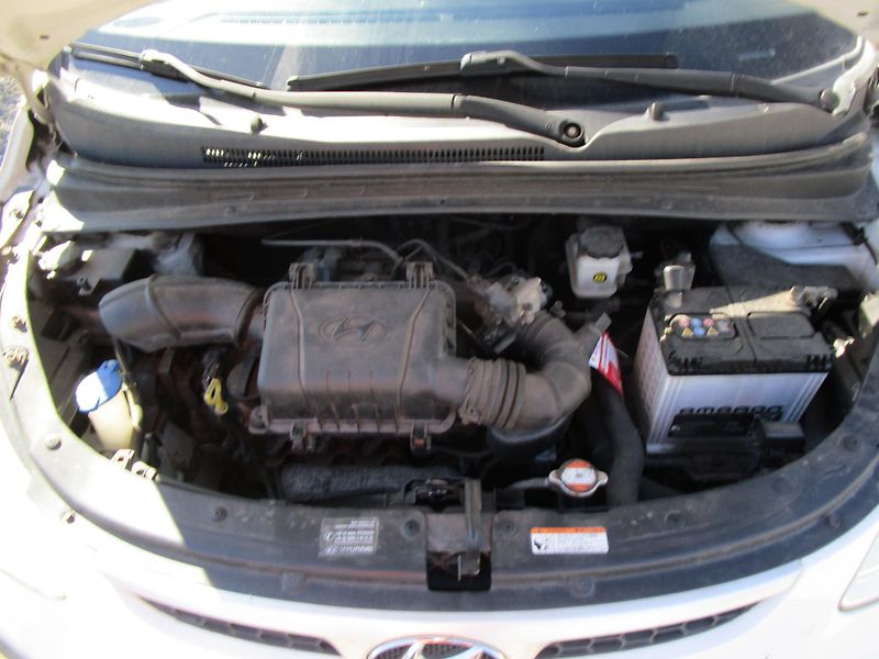 Hyundai i10 (2011) - fotka 13 z 13