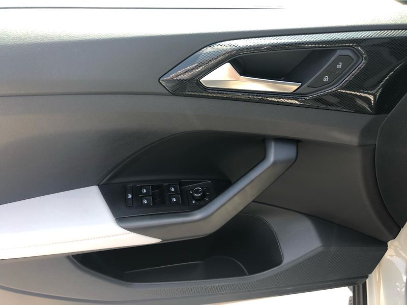 Volkswagen T-Cross Style 1.0 TSI 85 kW 7DSG - fotka 15 z 28