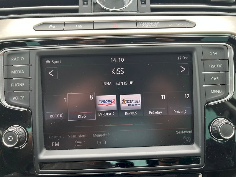 Volkswagen Passat (2015) 2.0 TDI / 176 kW 4x4 - fotka 21 z 28