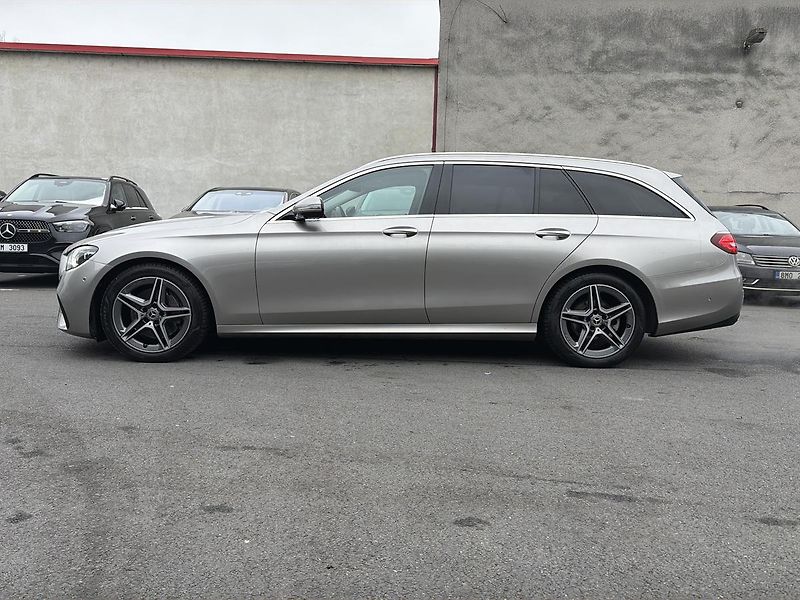 Mercedes-Benz Třídy E E 220d 4M Kombi - fotka 2 z 15
