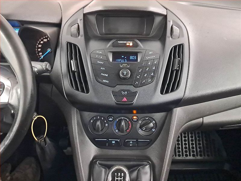 Ford Tourneo Connect (2016) Trend 1.5 TDCi, 5Míst - fotka 12 z 16
