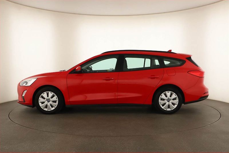 Ford Focus (2019) 1.0 EcoBoost, ČR,1.maj - fotka 3 z 12