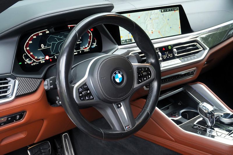 BMW X6 40i xDrive, ČR, Masáž, Webasto - fotka 15 z 44