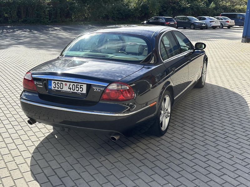 Jaguar S-Type (2007) 2.7D, 152kw Nová STK - fotka 5 z 18