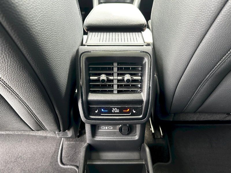 Škoda Kodiaq (2025) 2.0 TDI 142 kW 4x4 DSG Exclusi - fotka 29 z 35