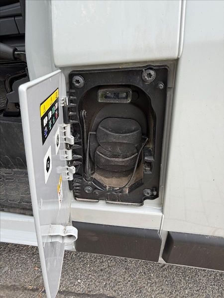 Fiat Ducato 0,0 E - fotka 13 z 27