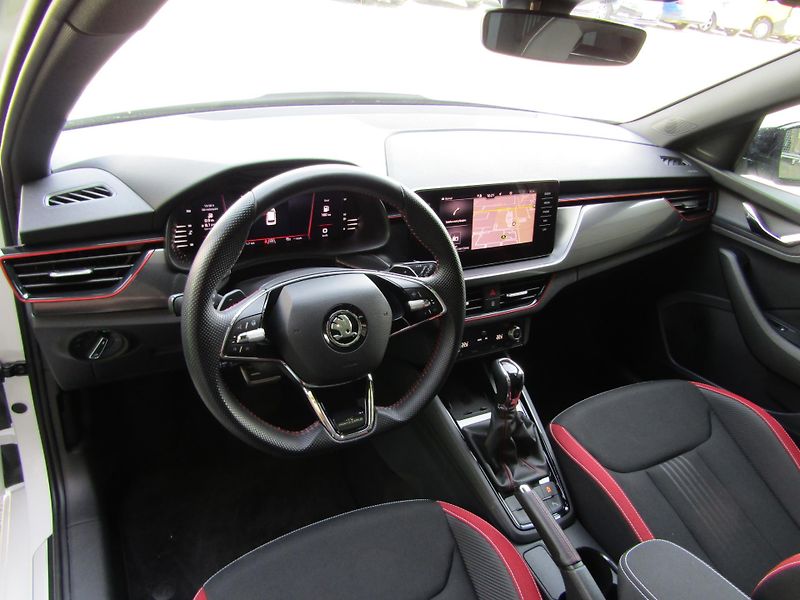 Škoda Kamiq Monte Carlo 1.5 TSI /110kW 7st - fotka 5 z 30