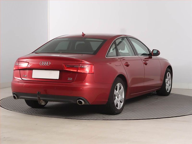 Audi A6 (2012) 3.0 TDI, 4X4, Automat, Navi - fotka 5 z 18