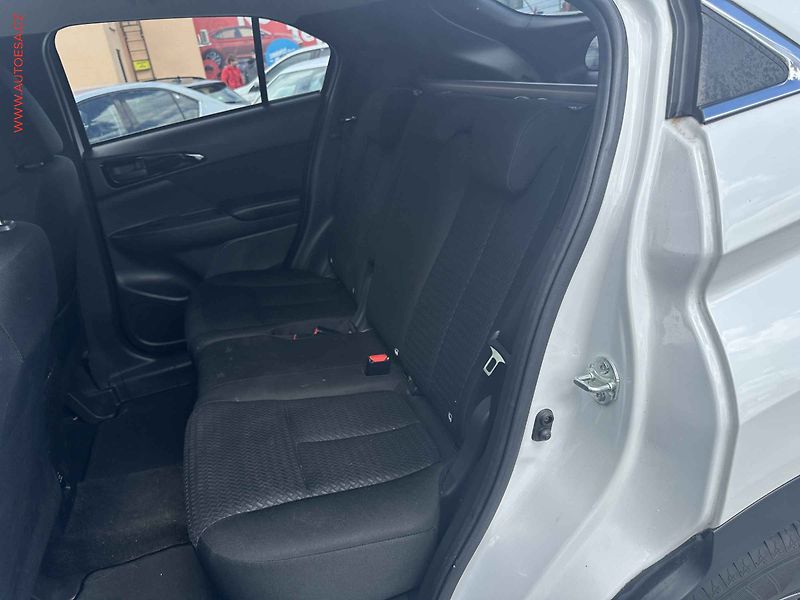 Mitsubishi Eclipse Cross (2019) 1.5 T-MIVEC, AC, tempo - fotka 10 z 15