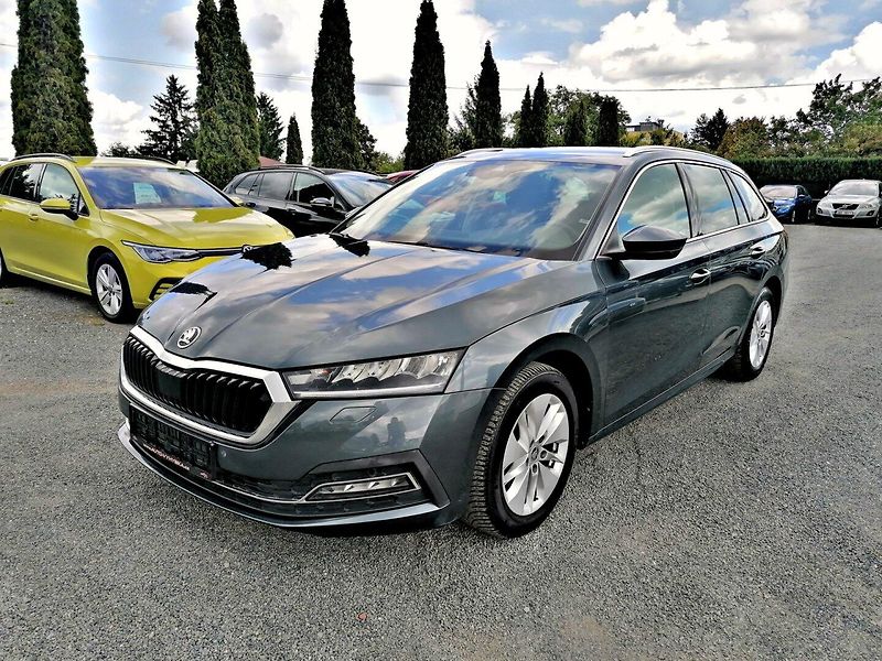 Škoda Octavia (2021) 2.0 TDi DSG CLEVER - fotka 2 z 35