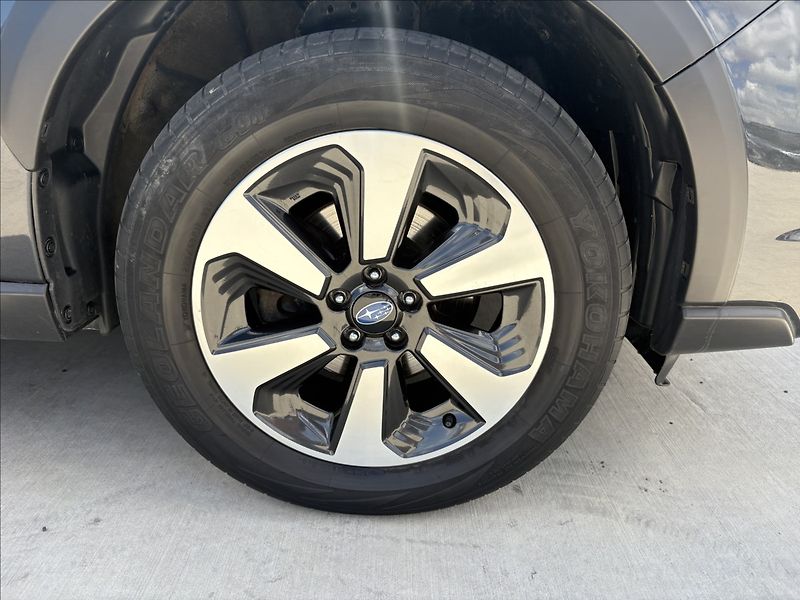 Subaru Forester 2,0 110 kw ČR 1 majitel servis - fotka 31 z 37
