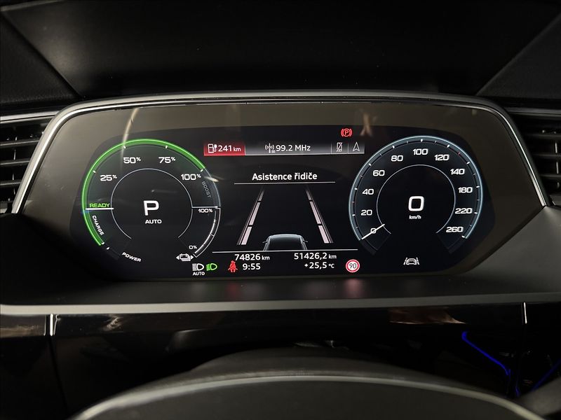 Audi e-tron 55  300kW Sportback S-Line LED - fotka 29 z 46
