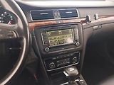 Škoda Superb (2010) Elegance 2.0 TDI, Automat - náhled 12