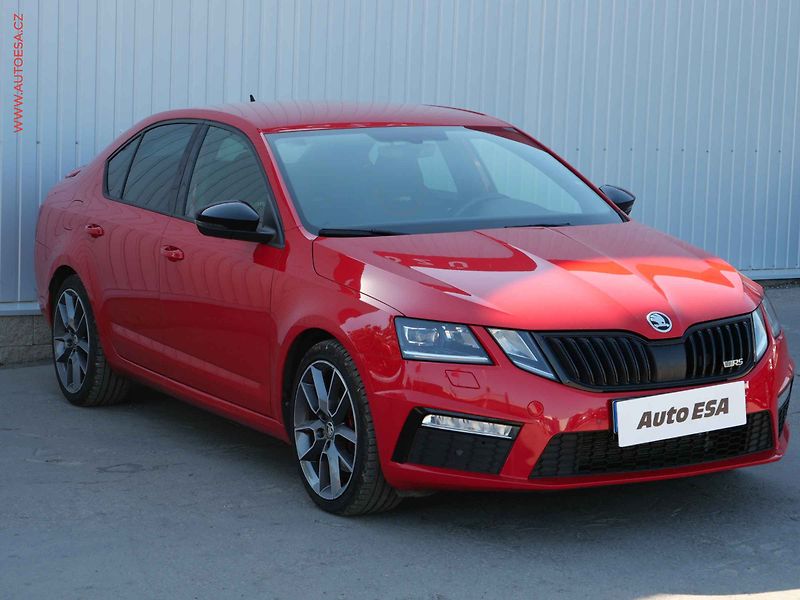 Škoda Octavia (2019) 2.0 TDi, 2.maj,ČR, RS, DSG - fotografie inzerátu