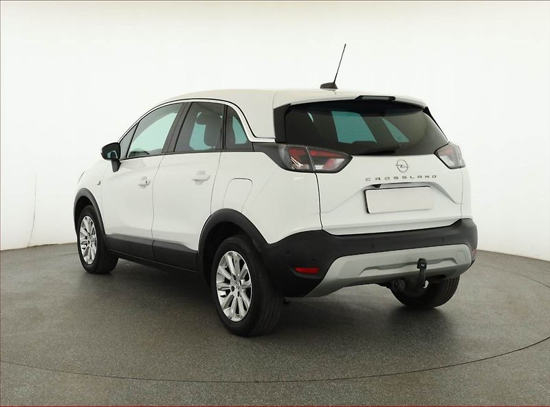 Opel Crossland X (2021) 1.2 Turbo, Serv.kniha - fotka 4 z 18