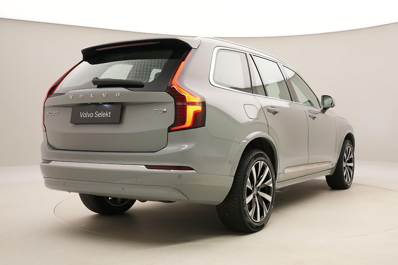 Volvo XC90 T8 AWD RECHARGE REZERVACE - fotka 13 z 59