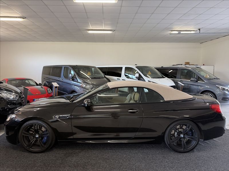 BMW M6 4,4 V8 412kW individual - fotka 4 z 30