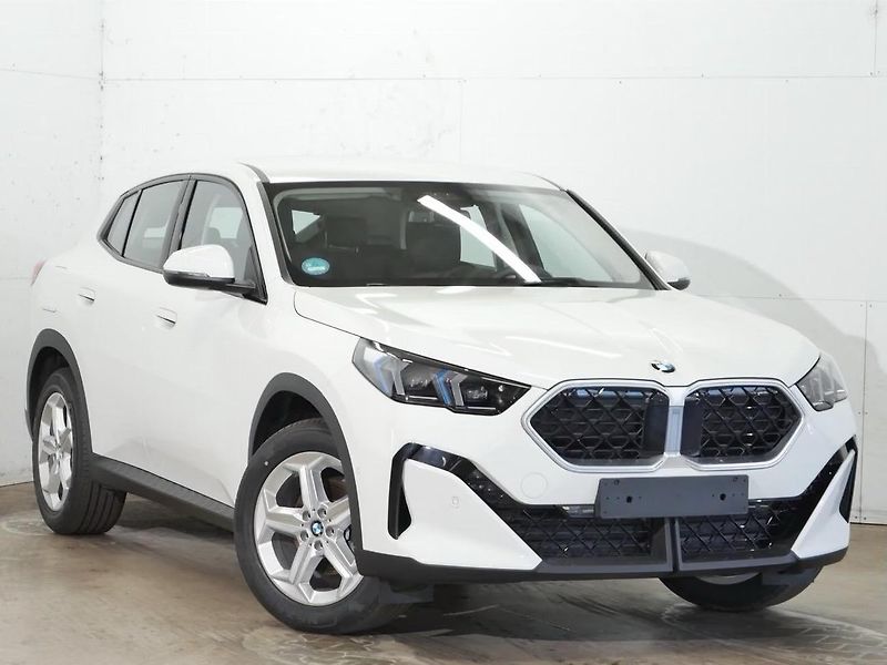 BMW X2 (2025) xDrive 20d ACC HUD Ad.LED KeyL - fotka 3 z 7