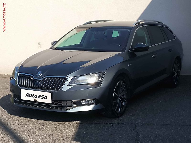 Škoda Superb (2016) 2.0 TDi, L&K, DSG - fotka 3 z 27