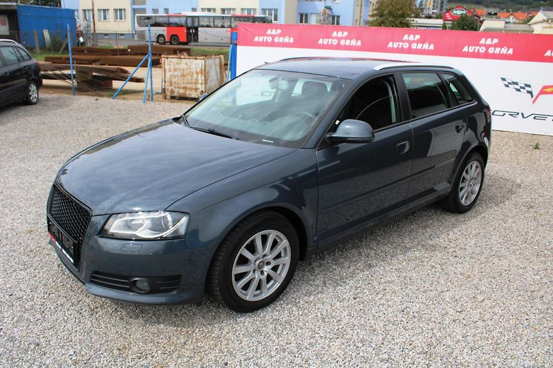 Audi A3 (2009) SPORTBACK 1,4TSI KLIMA ELOKNA  - fotka 3 z 16