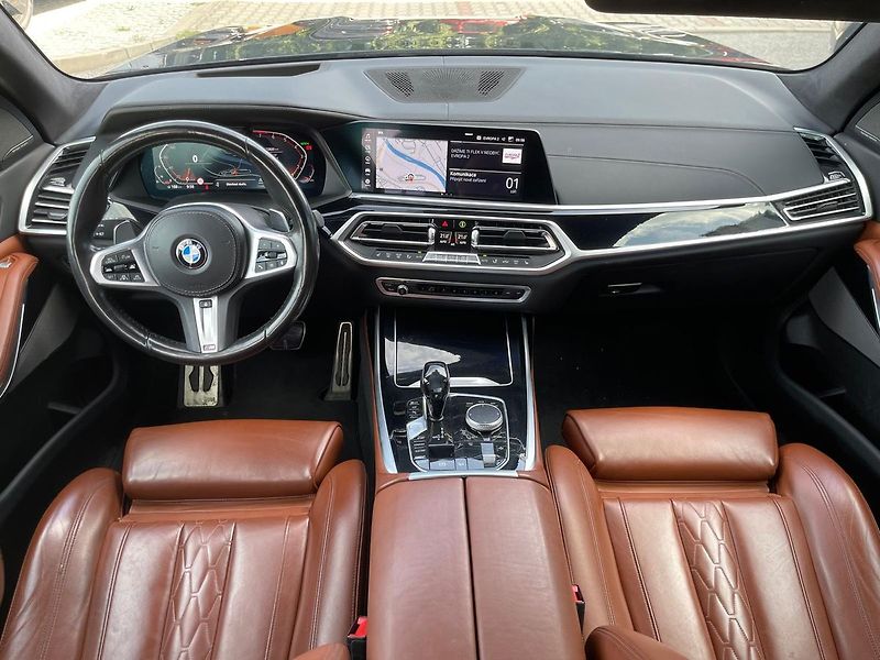 BMW X7 40i M Sport PANO DPH TZ 6 míst - fotka 7 z 26