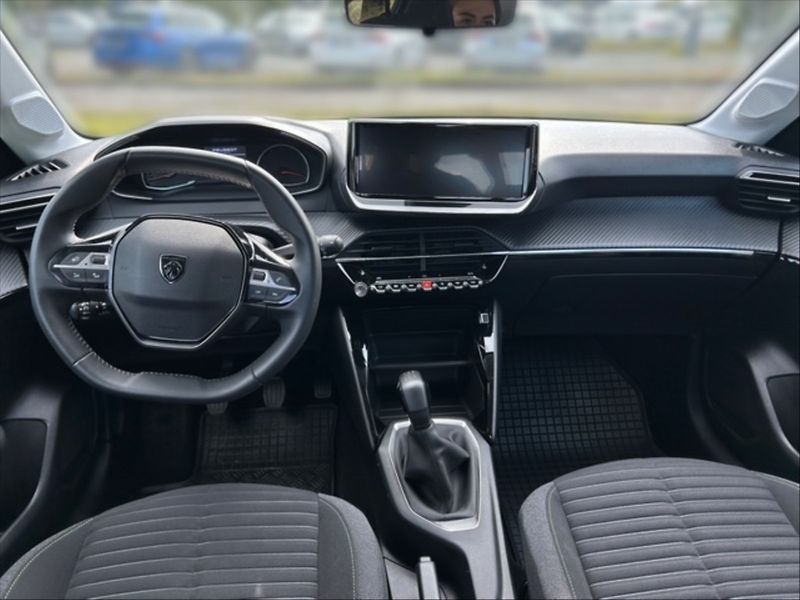 Peugeot 208 1,2 PT Active - fotka 9 z 11