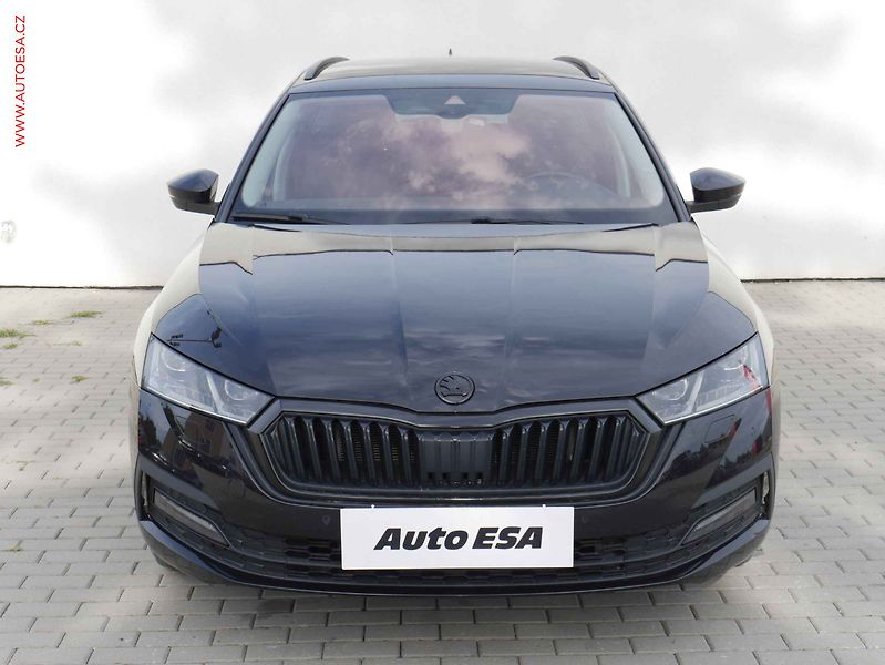 Škoda Octavia (2020) 1.5 TSi, Ambition, LED, navi - fotka 2 z 19