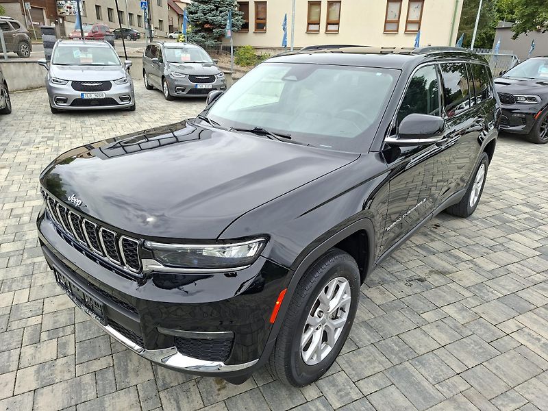 Jeep Grand Cherokee (2021) 3,6L V6 4x4 LIMITED, 6 míst - fotka 11 z 46