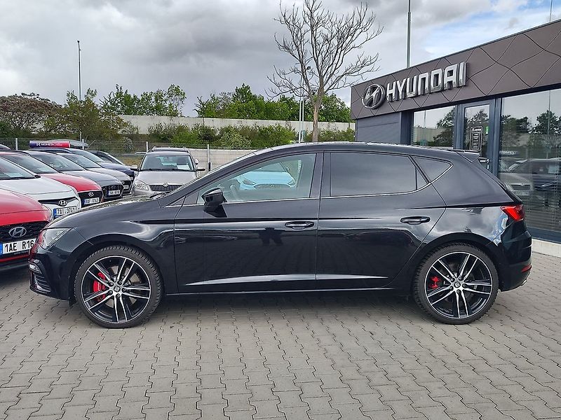 Seat Leon 2.0 TSi/221kW Cupra DSG - fotka 8 z 30