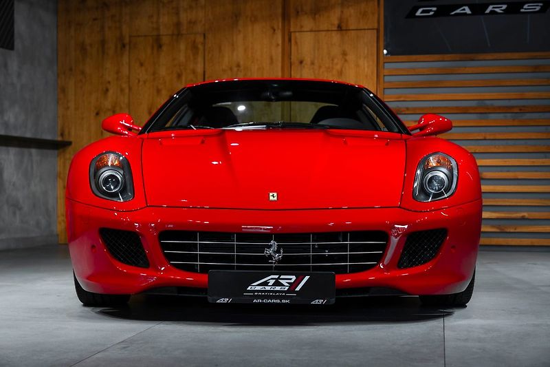 Ferrari 599 - fotka 2 z 30