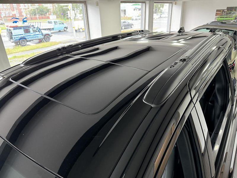 Chrysler Pacifica AWD Touring-L S-Appearance - fotka 53 z 55
