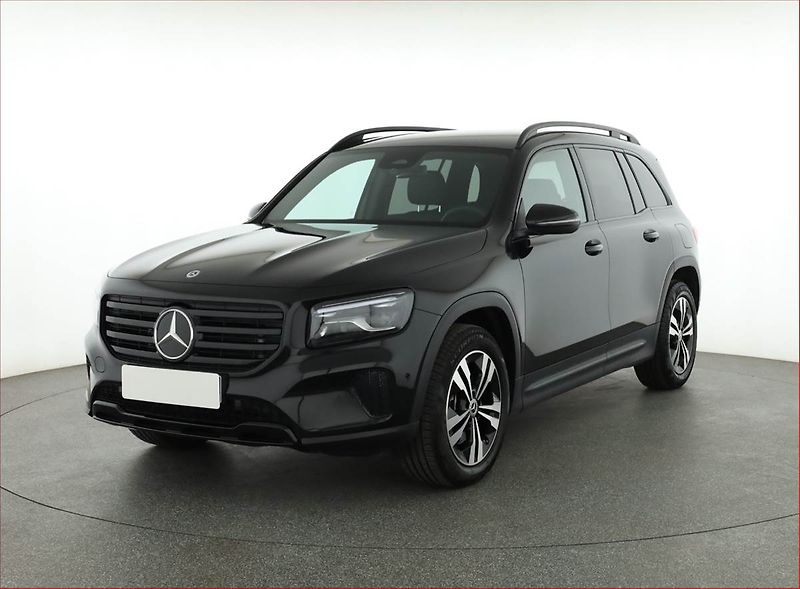 Mercedes-Benz GLB (2025) 200 d, Progressive, Navi - fotka 2 z 22