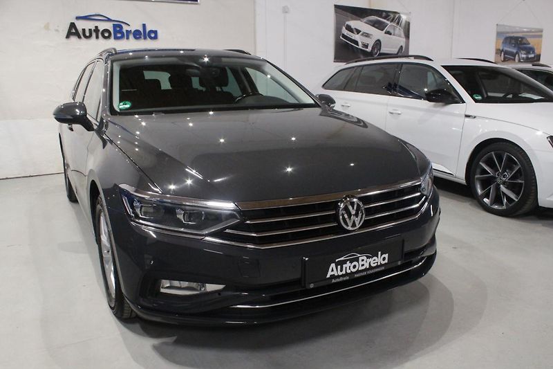 Volkswagen Passat (2020) 2.0TDI DSG Display Matrix - fotka 2 z 38