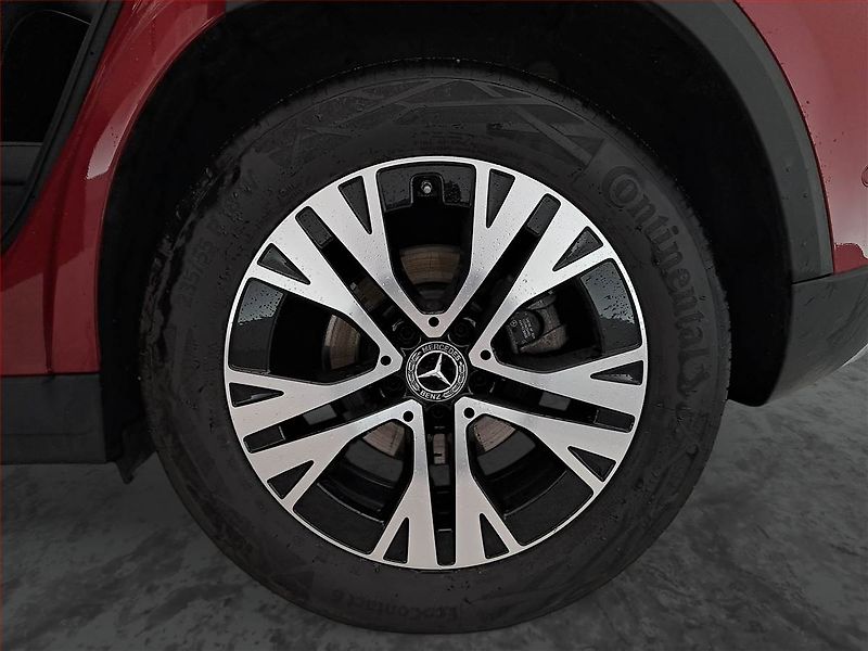 Mercedes-Benz GLA (2024) 200 d 4MATIC - fotka 15 z 22