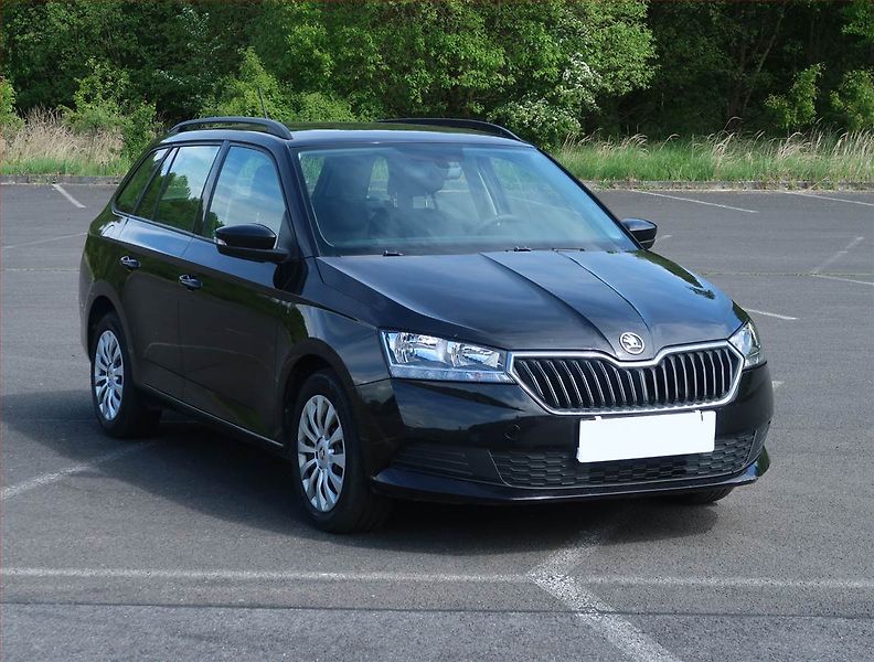 Škoda Fabia (2022) 1.0 TSI, ČR,1.maj, Serv.kniha - fotografie inzerátu