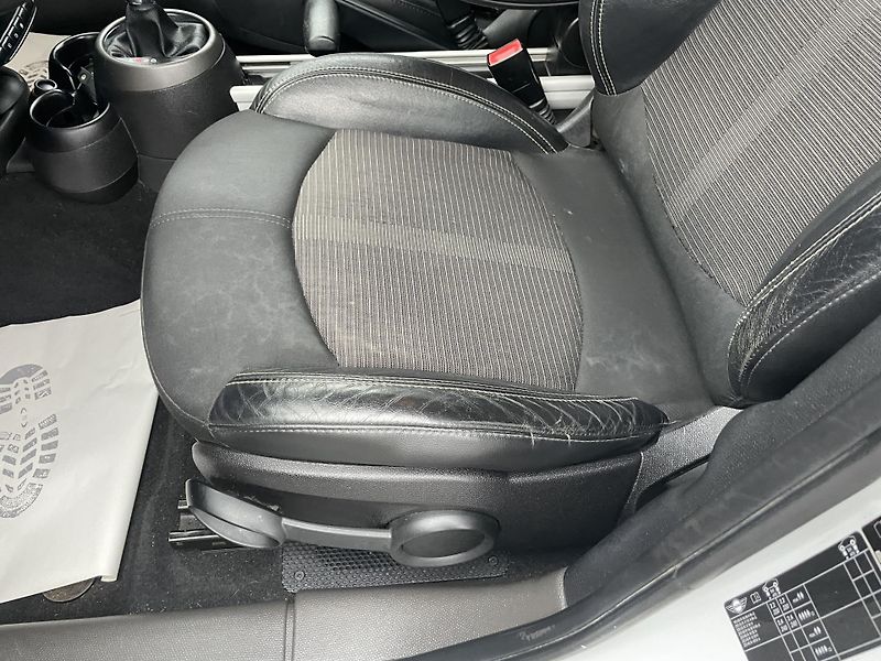 Mini Countryman 2.0SD 110PS COOPER D AUTOMAT!! - fotka 106 z 192