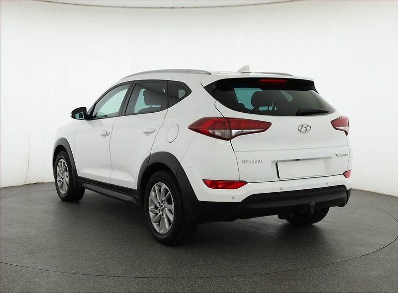 Hyundai Tucson (2017) 1.7 CRDi, Serv.kniha, Navi - fotka 4 z 19