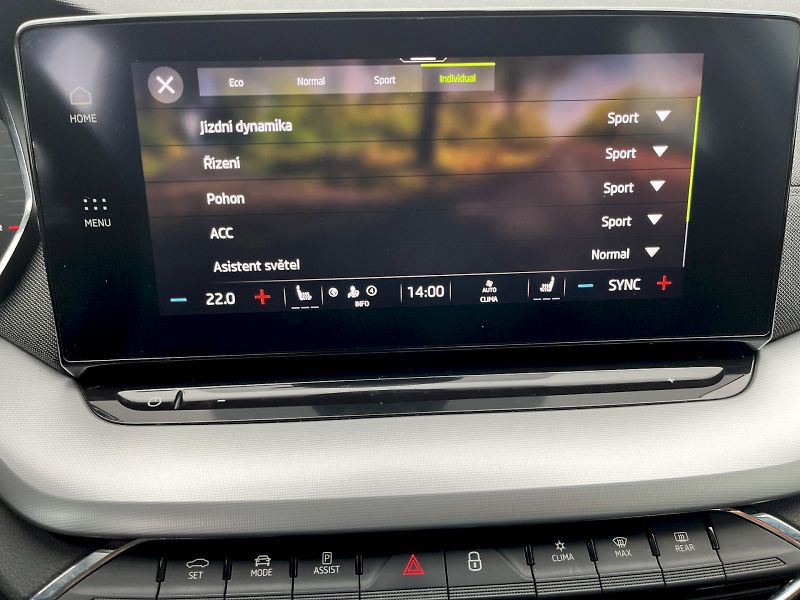 Škoda Octavia (2022) 1,5TSI 110KW STYLE - fotka 21 z 24