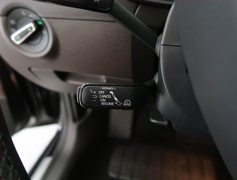 Škoda Octavia (2018) Laurin&Klement 2.0 TDI - fotka 27 z 31